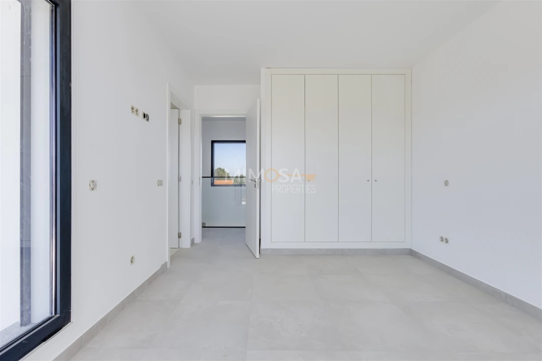 Moradia T4 para Venda em Aljezur Foto 30