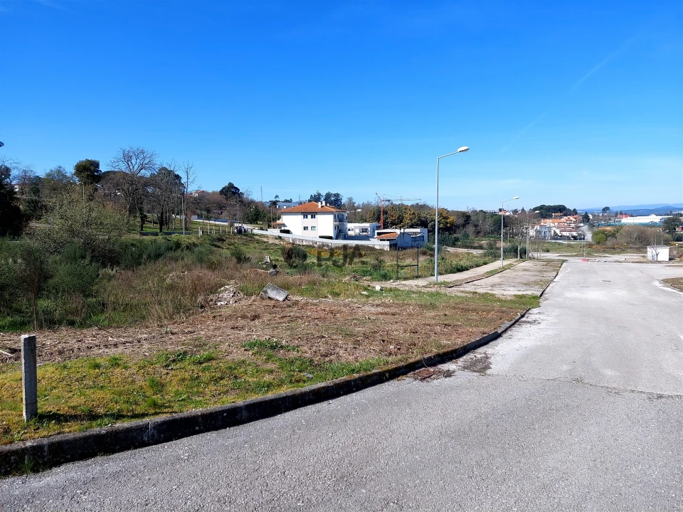 Terreno para Venda em Mangualde, Mesquitela e Cunha Alta Foto 6
