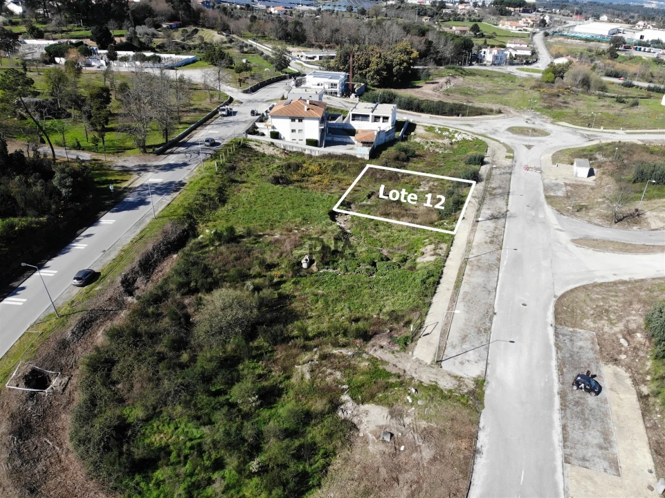 Terreno para Venda em Mangualde, Mesquitela e Cunha Alta Foto 1