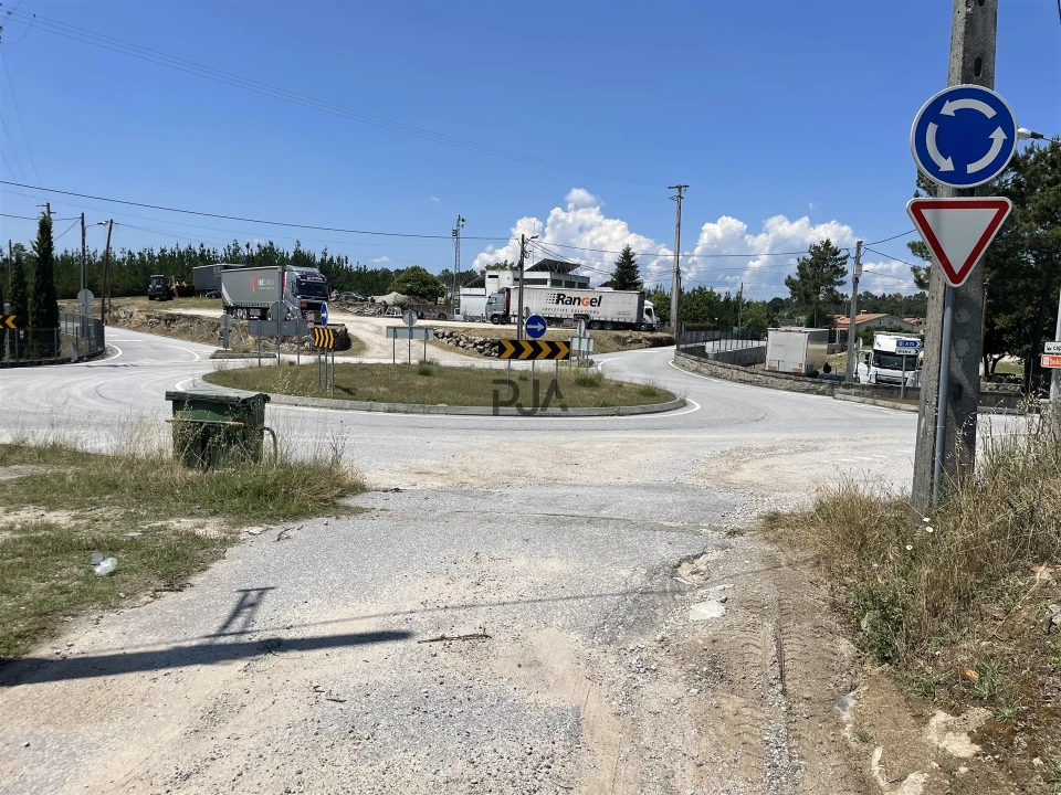 Terreno para Venda em Fornos de Maceira Dão Foto 5