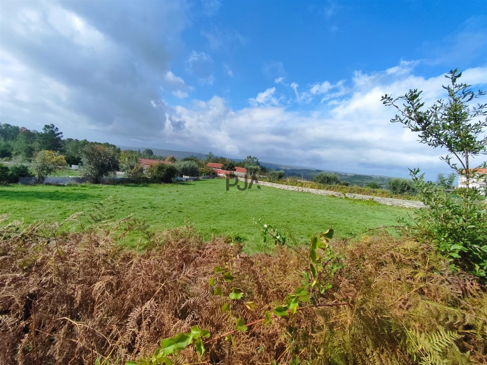 Terreno para Venda em Sezures Foto 5