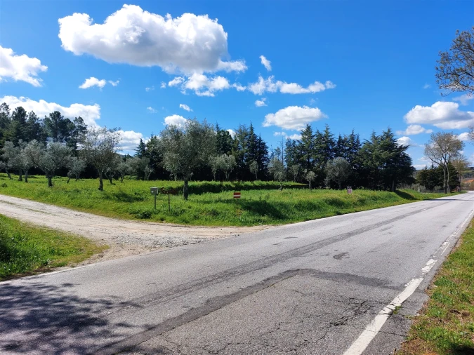 Quinta T0 para Venda em Vila Cortes da Serra Foto 1