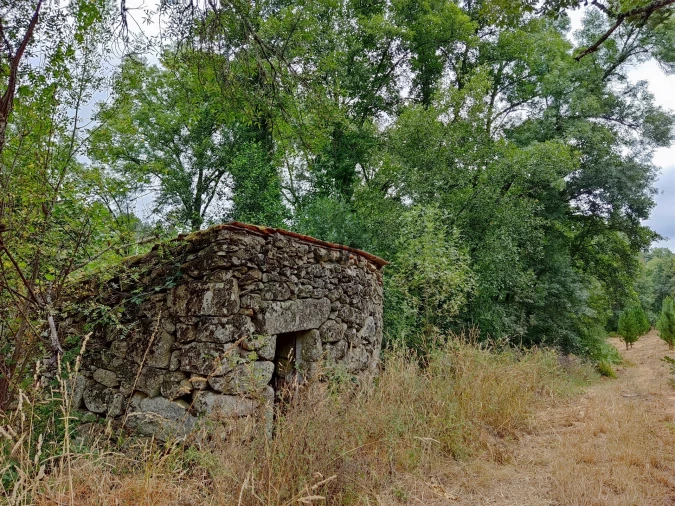 Quinta T0 para Venda em Castelo de Penalva Foto 2