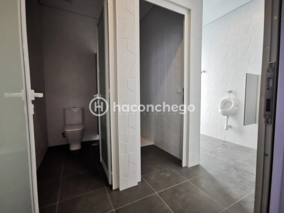 Armazém para Venda em Lijo Foto 24