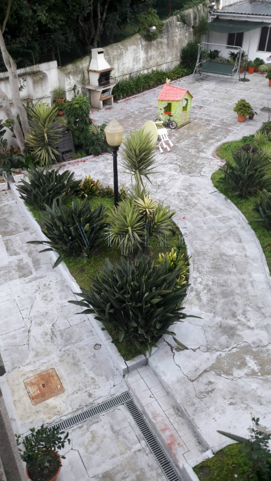 Prédio para Venda em Campanhã Foto 2