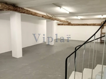 Loja para Venda em Campanhã
