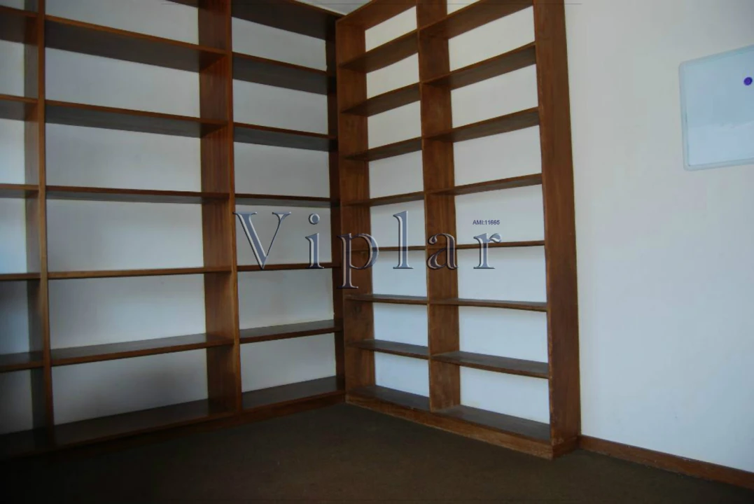 Moradia T7 para Venda em Paranhos Foto 8