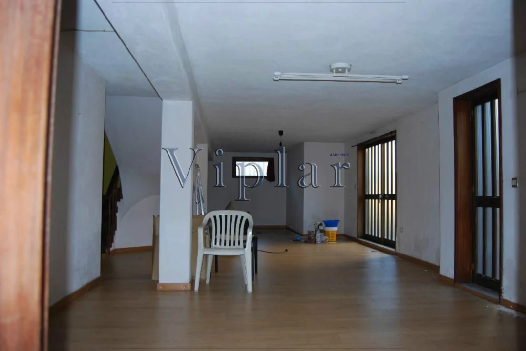 Moradia T7 para Venda em Paranhos Foto 3