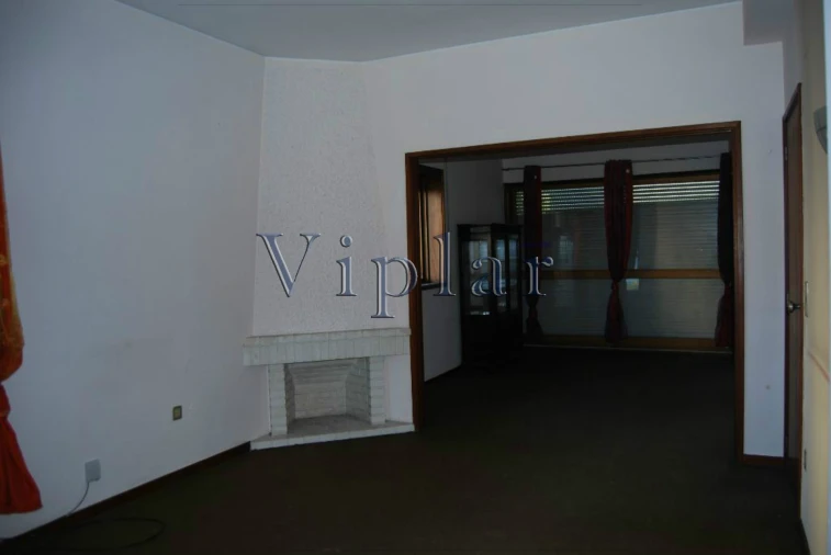 Moradia T7 para Venda em Paranhos Foto 9