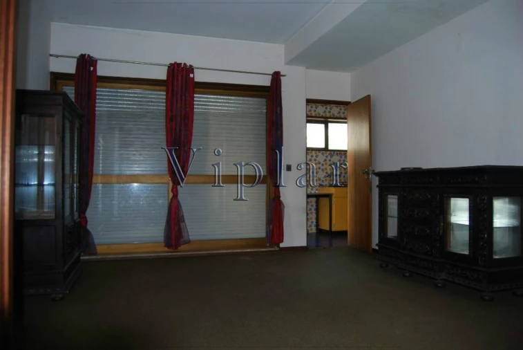 Moradia T7 para Venda em Paranhos Foto 13