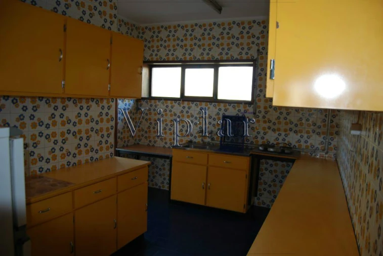 Moradia T7 para Venda em Paranhos Foto 17