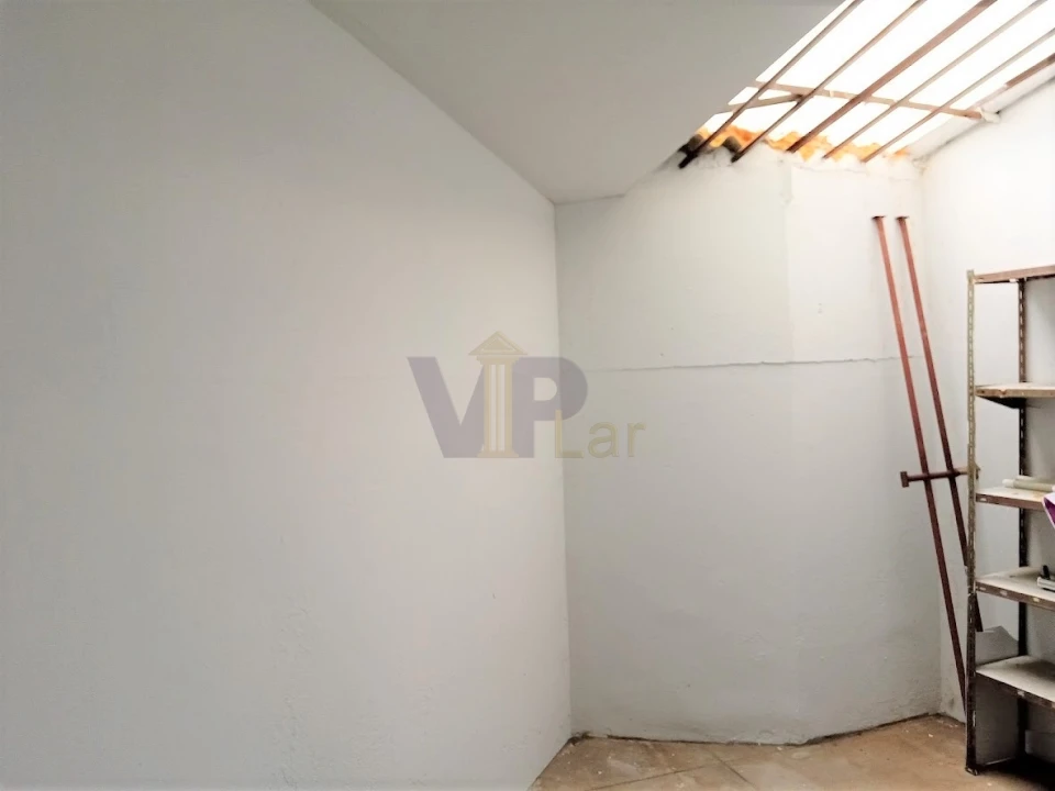 Loja para Arrendamento em Ermesinde Foto 8