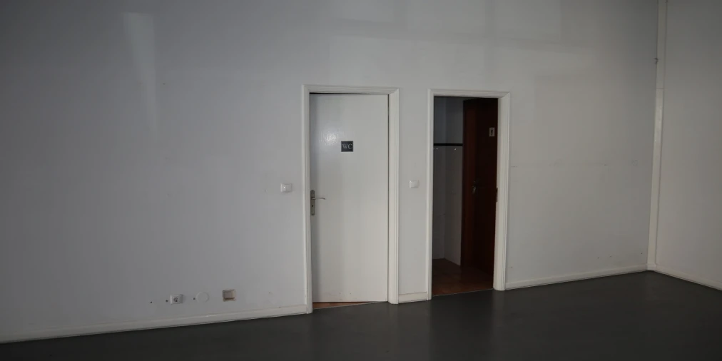 Loja para Arrendamento em Cidade da Maia Foto 3