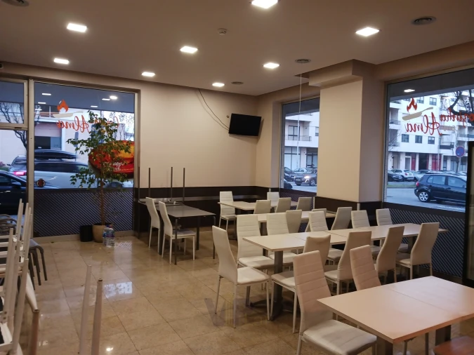 Loja para Venda em Pedrouços