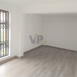 Escritório para Arrendamento em Paranhos