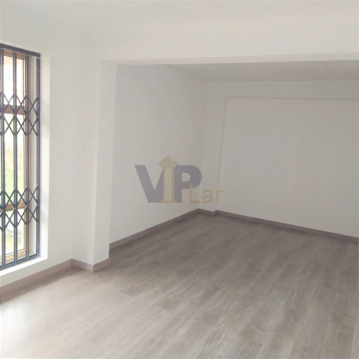 Escritório para Arrendamento em Paranhos Foto 9