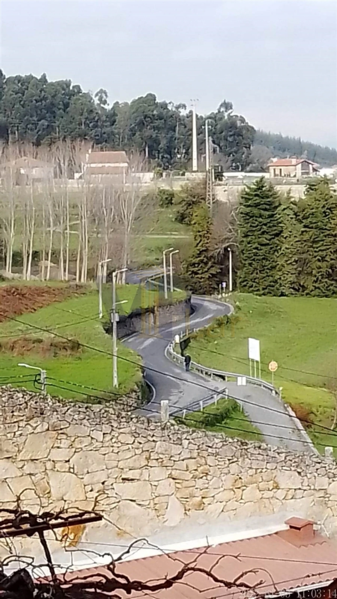 Moradia T5 para Venda em Roriz Foto 6