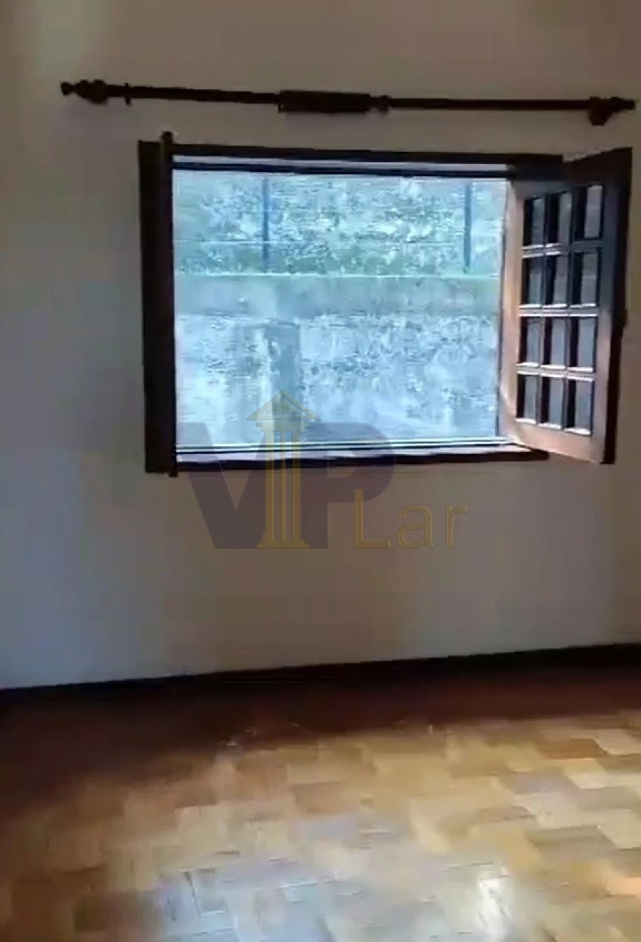 Moradia T5 para Venda em Roriz Foto 35