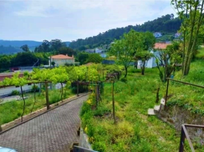 Moradia T5 para Venda em Roriz Foto 5