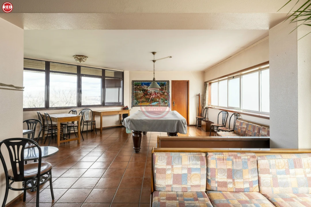 Loja para Venda em Mafamude e Vilar do Paraíso Foto 13