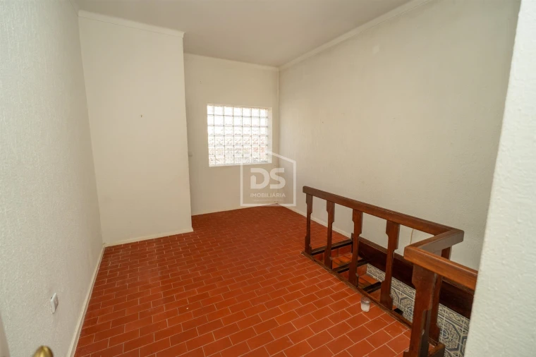 Moradia T5 para Venda em Leiria, Pousos, Barreira e Cortes Foto 17