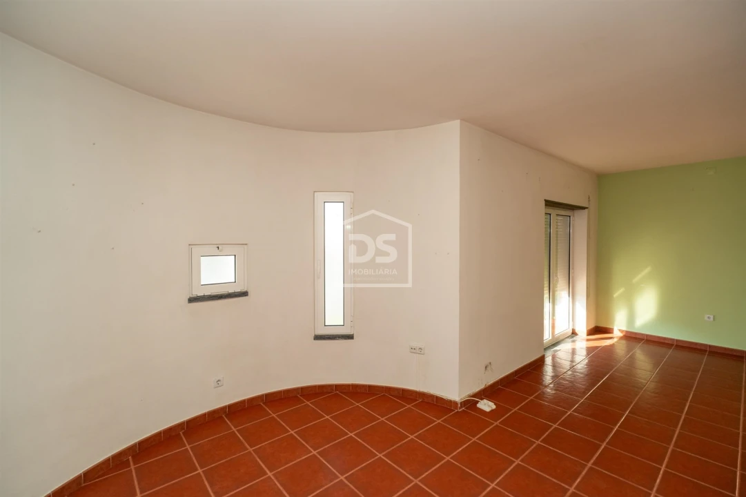 Moradia T5 para Venda em Leiria, Pousos, Barreira e Cortes Foto 21