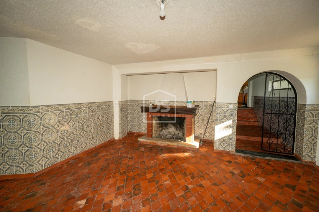 Moradia T5 para Venda em Leiria, Pousos, Barreira e Cortes Foto 10