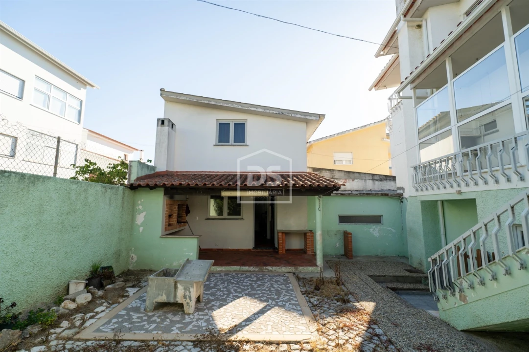 Moradia T5 para Venda em Leiria, Pousos, Barreira e Cortes Foto 5
