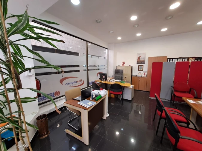 Loja para Venda em Marrazes e Barosa Foto 5