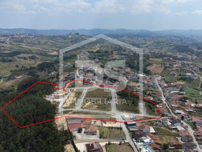 Moradia T2 para Venda em Golpilheira Foto 25