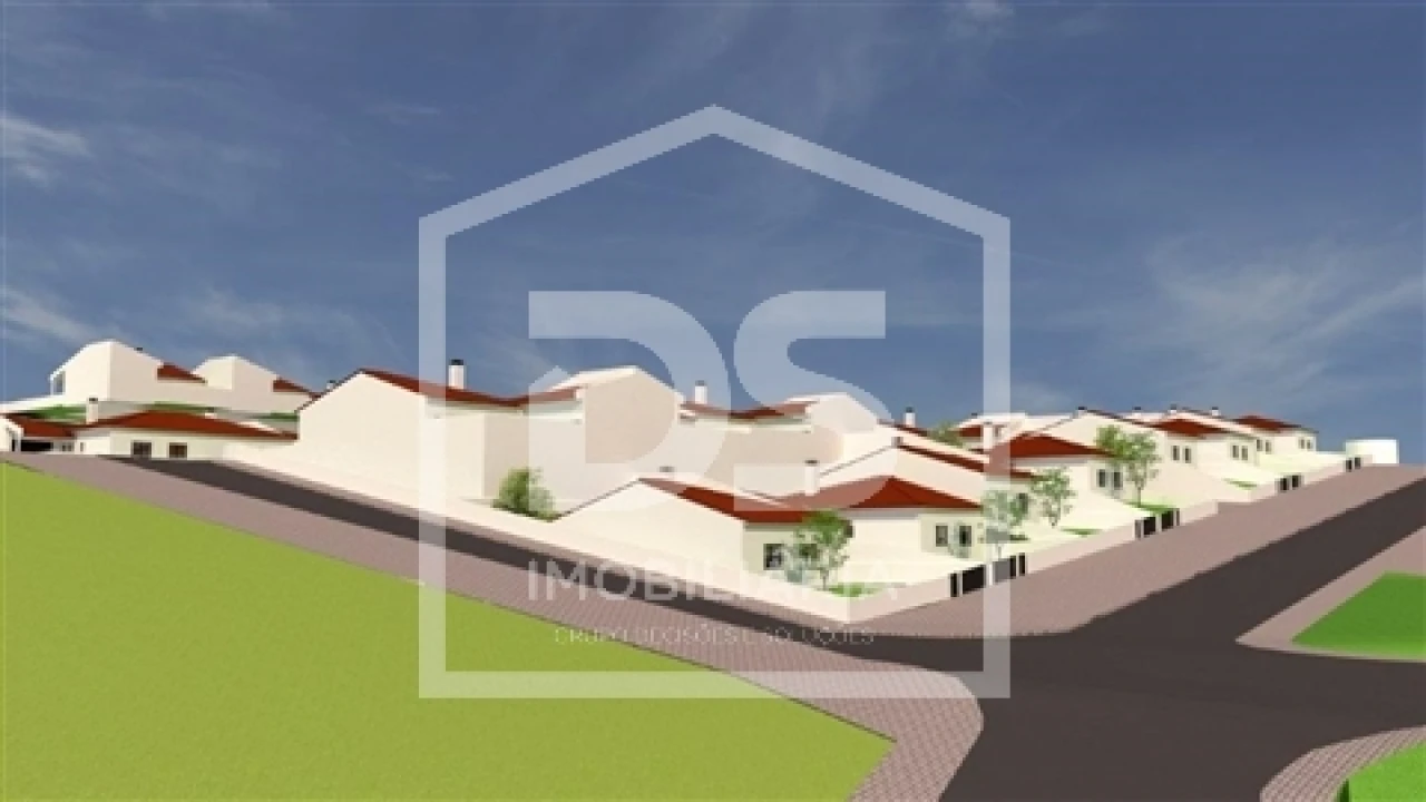 Moradia T2 para Venda em Golpilheira Foto 27