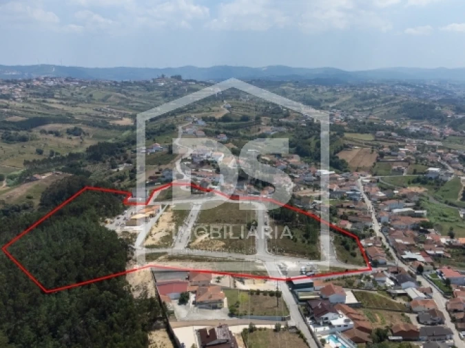 Moradia T2 para Venda em Golpilheira Foto 25