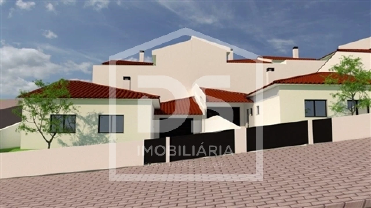 Moradia T2 para Venda em Golpilheira Foto 34