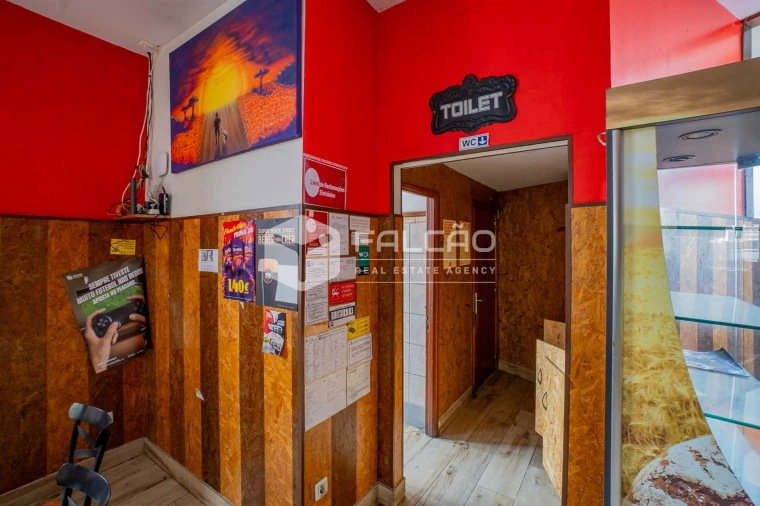 Prédio para Venda em Alcanhões Foto 12