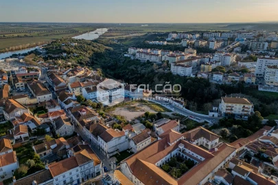 Moradia T3 para Venda em Marvila, Ribeira Santarém, São Salvador, São Nicolau