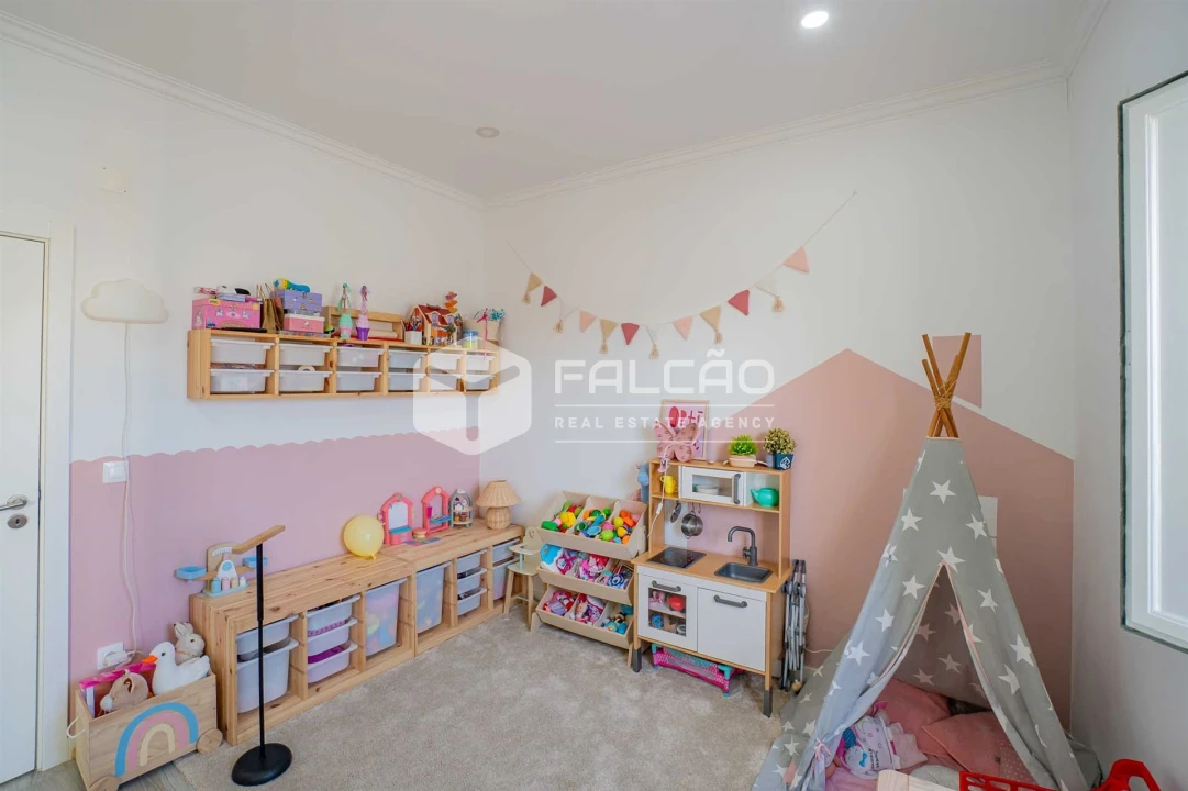 Moradia T3 para Venda em Marvila, Ribeira Santarém, São Salvador, São Nicolau Foto 10