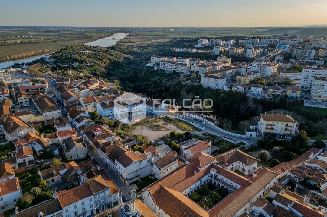 Moradia T3 para Venda em Marvila, Ribeira Santarém, São Salvador, São Nicolau Foto 40