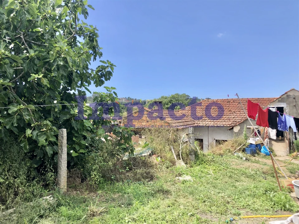 Moradia T5 para Venda em Vila de Cucujães Foto 8