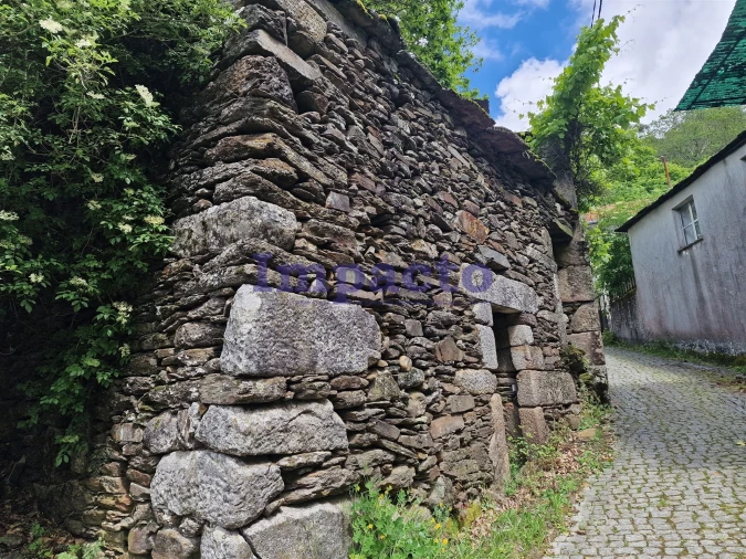 Moradia T1 para Venda em Santa Eulalia Foto 7