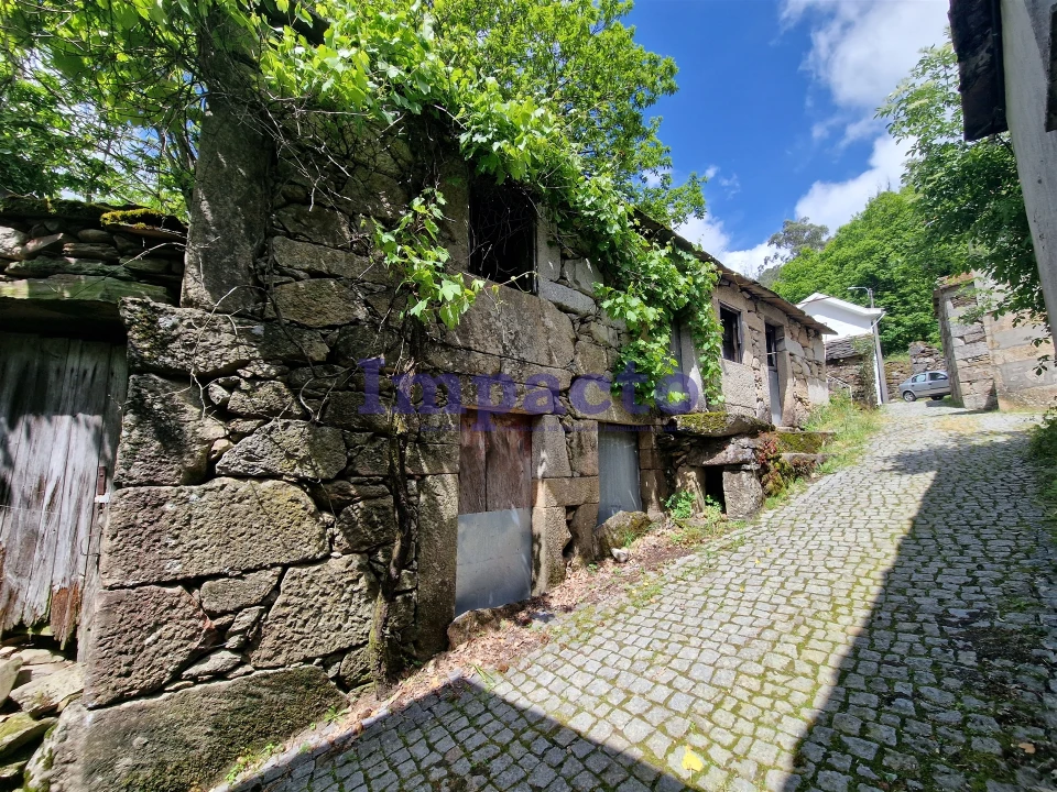 Moradia T1 para Venda em Santa Eulalia Foto 9