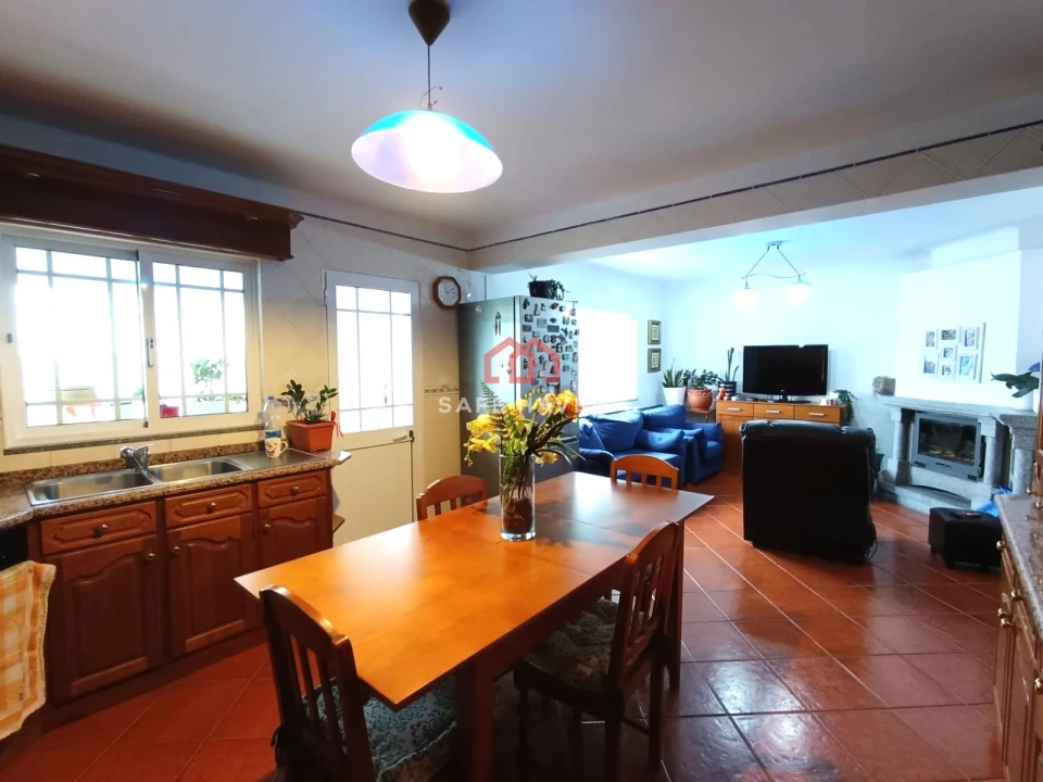 Moradia T5 para Venda em Rio de Loba Foto 4