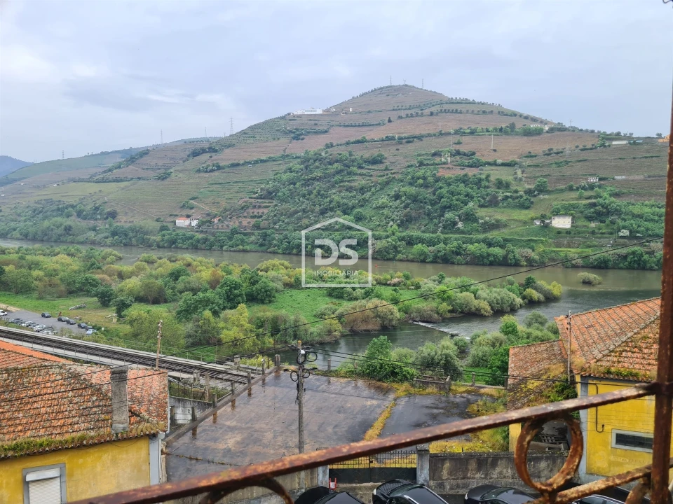 Moradia T3 para Venda em Peso da Régua e Godim Foto 9