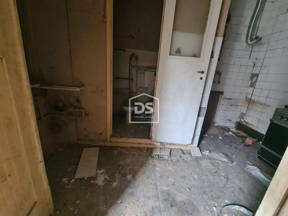 Moradia T3 para Venda em Peso da Régua e Godim Foto 8