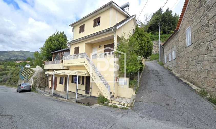 Moradia T4 para Venda em Vale Formoso e Aldeia do Souto Foto 4