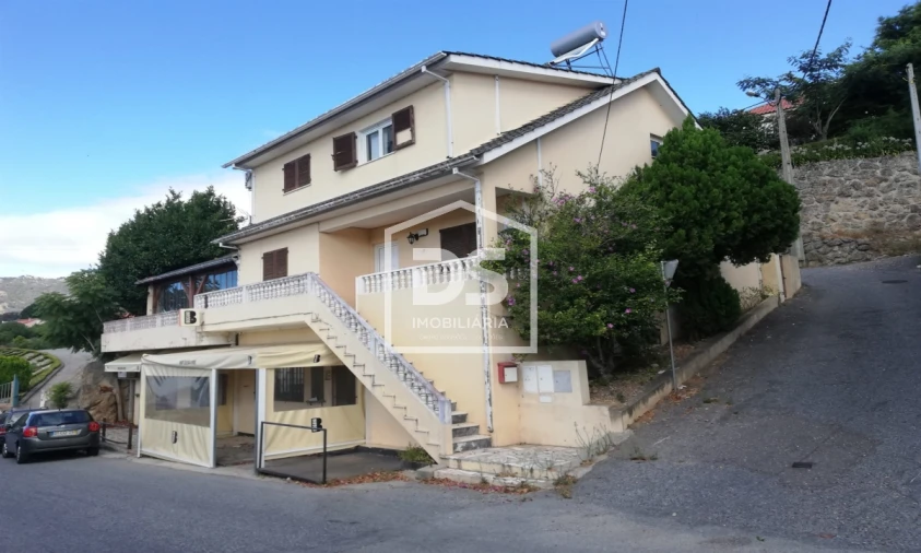 Moradia T4 para Venda em Vale Formoso e Aldeia do Souto Foto 1