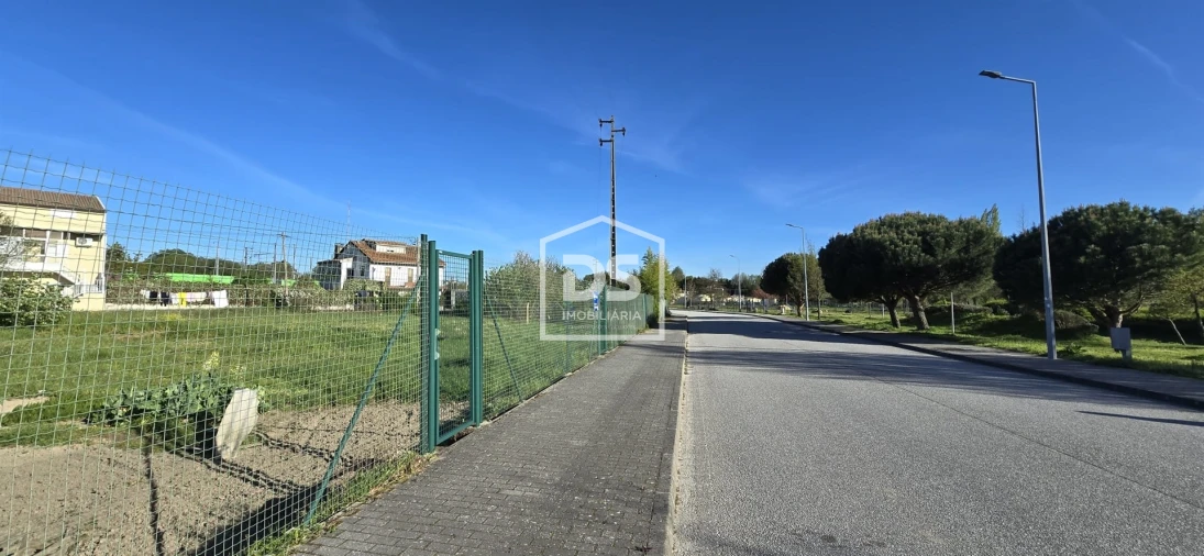 Terreno para Venda em Guarda Foto 4