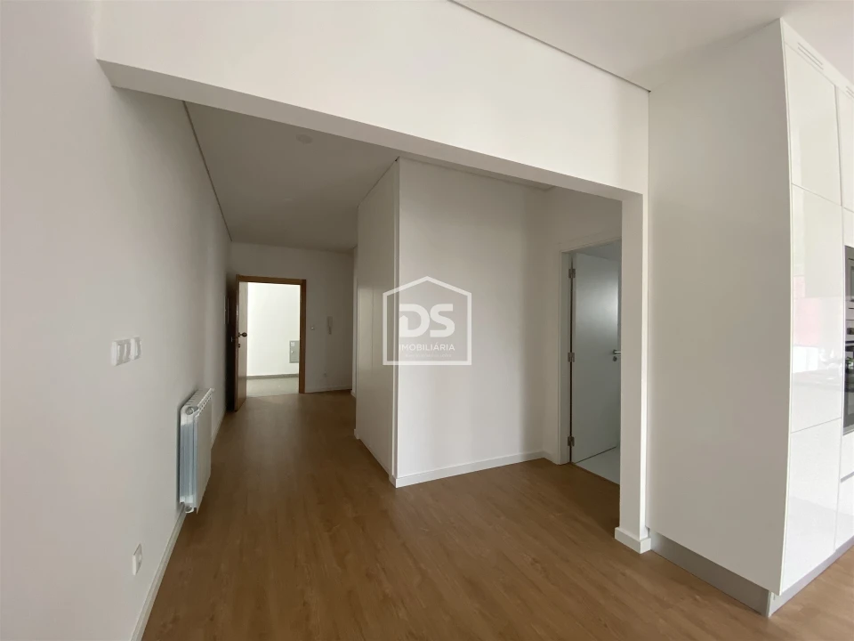 Apartamento T2 para Venda em Guarda Foto 5