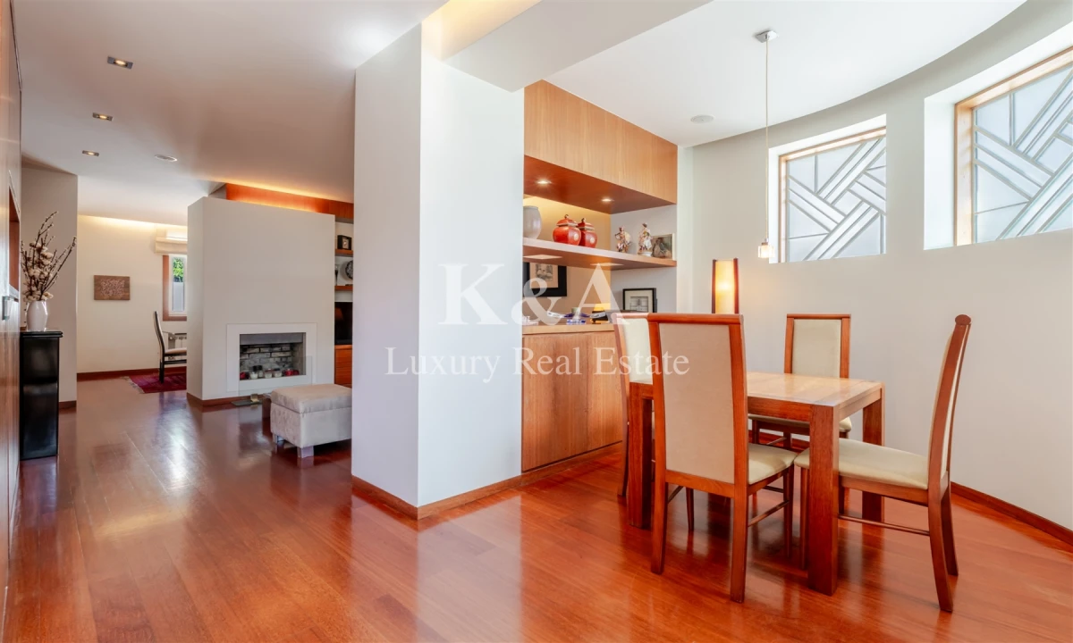 Moradia T4 para Venda em Lordelo do Ouro e Massarelos Foto 4