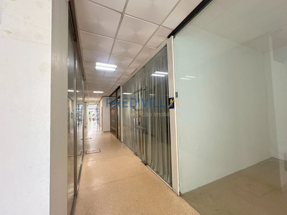 Loja para Arrendamento em Póvoa de Varzim, Beiriz e Argivai Foto 3