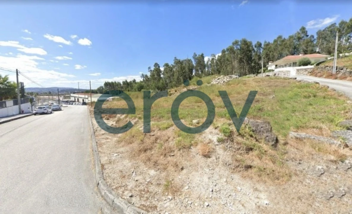 Terreno para Venda em Meixomil Foto 2